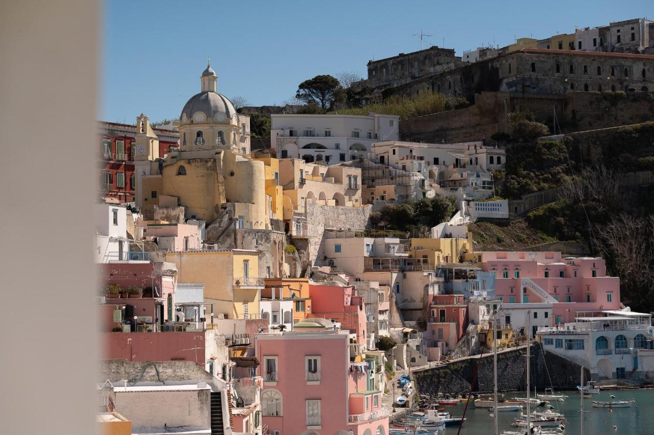 La Romantica - Corricella Exclusive Terrace Apartment
