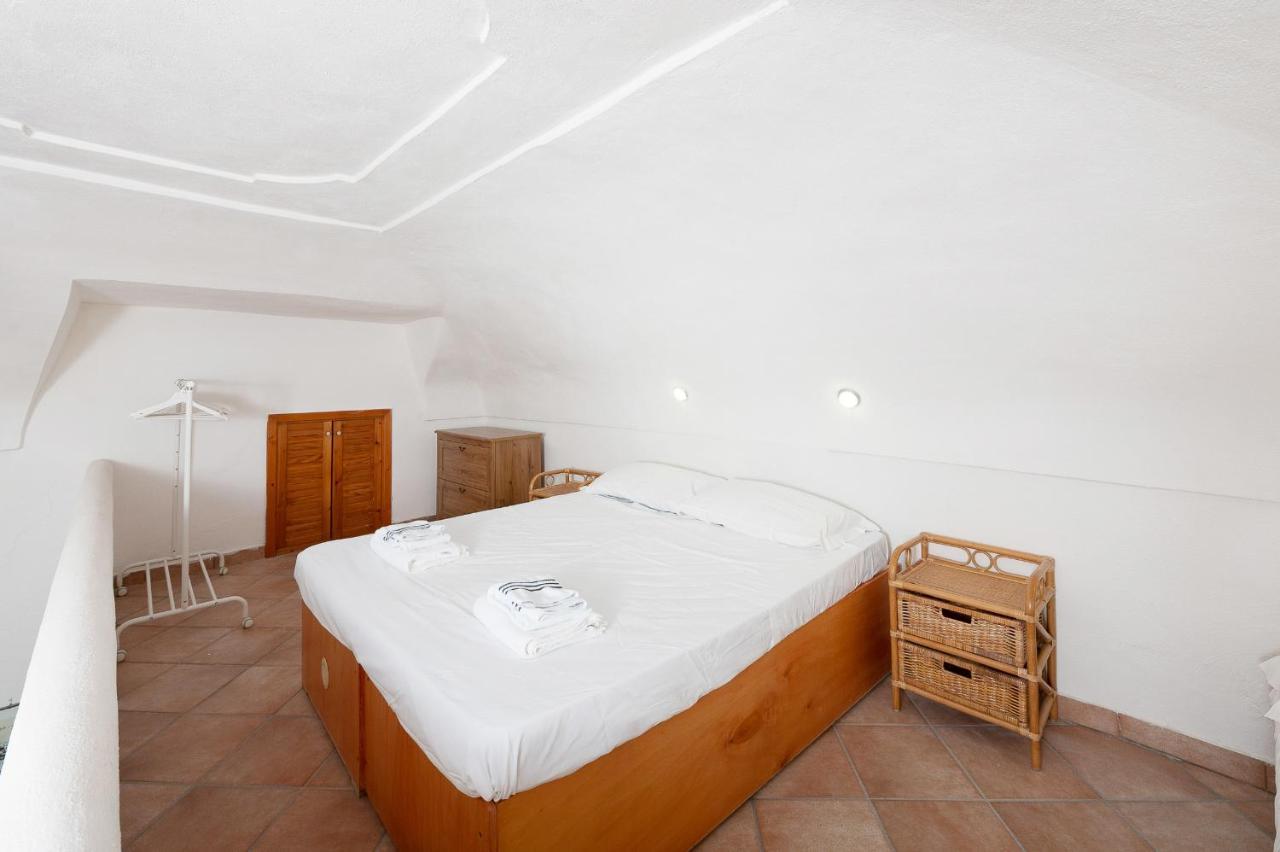 La Romantica - Corricella Exclusive Terrace Apartment Procida