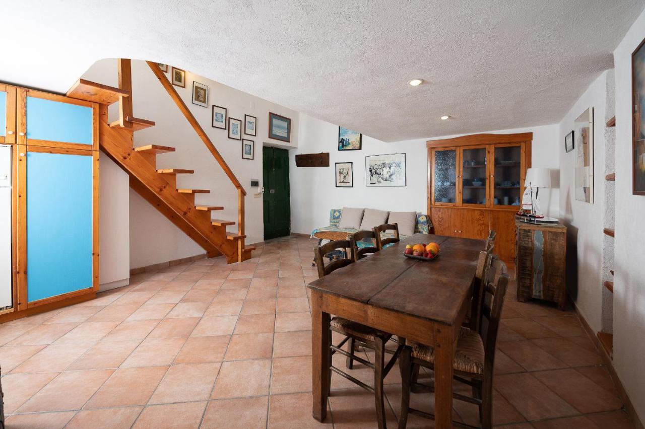 La Romantica - Corricella Exclusive Terrace Apartment *