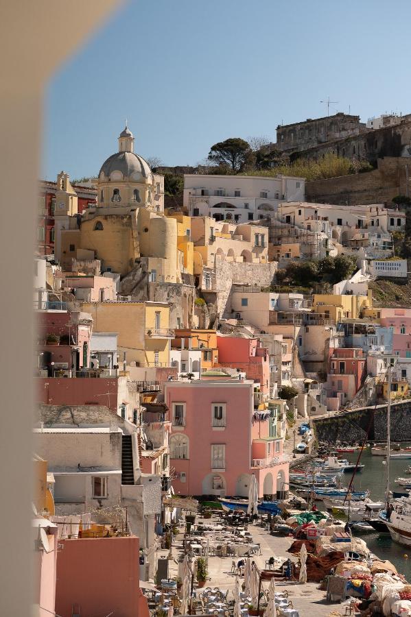 Apartment La Romantica - Corricella Exclusive Terrace